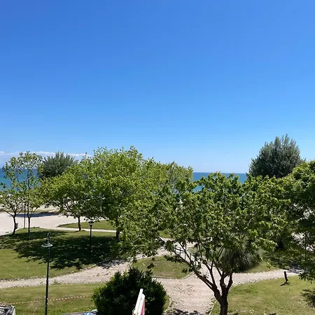 Kro Indigo Sea View *