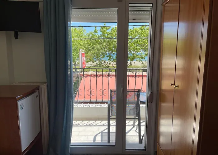 Indigo Sea View * Olympiakí Aktí