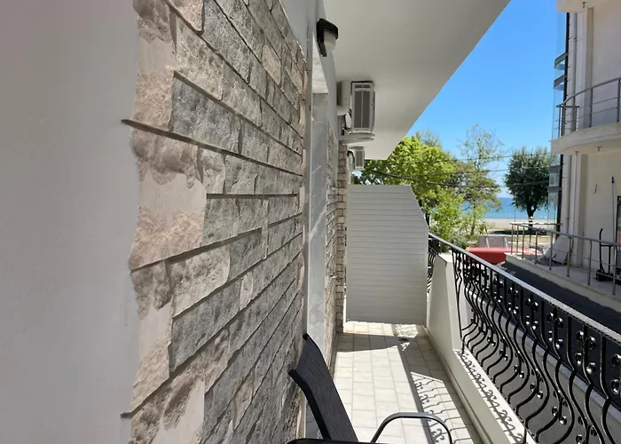 Indigo Sea View Inn