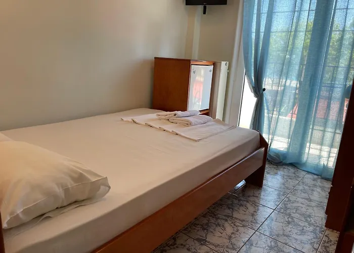 Indigo Sea View Inn Olympiakí Aktí